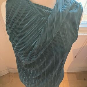 Zara Deep Green Pleated Top